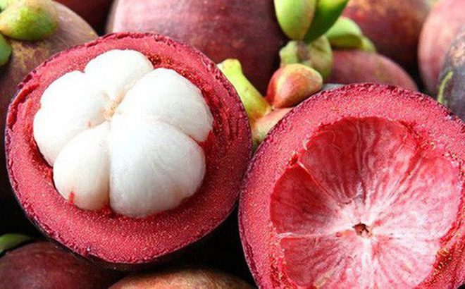 Vietnamese Fruit - Mangosteen