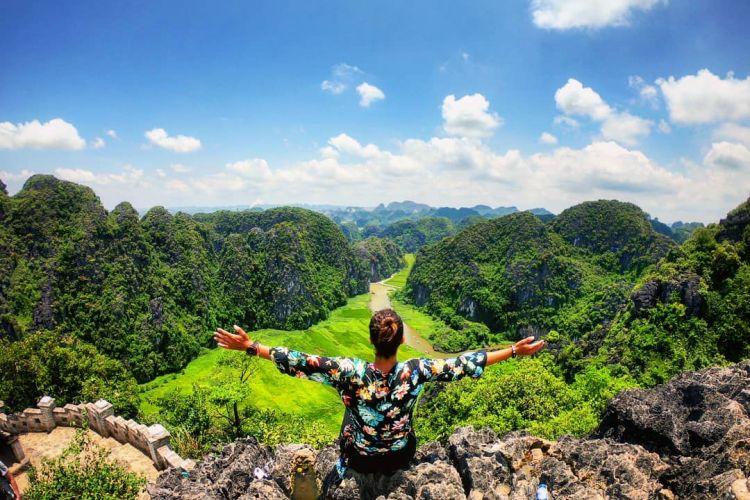 Mua Cave, Ninh Binh