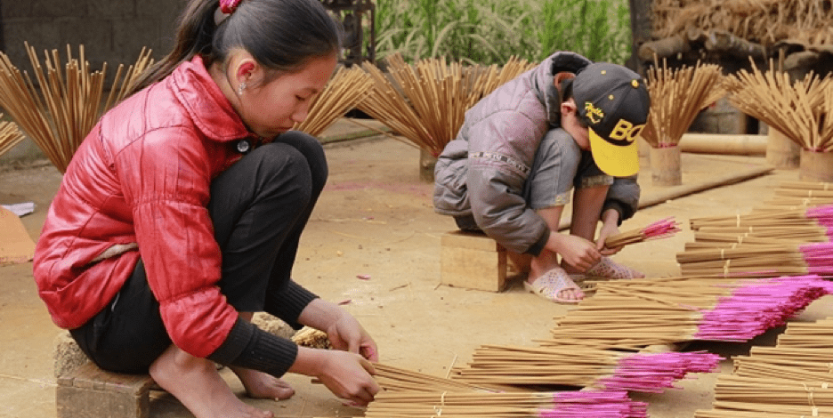 local people in Phia Thap village