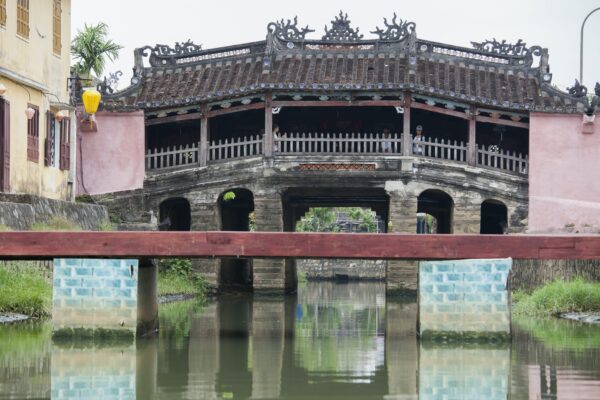 Japanese bridge