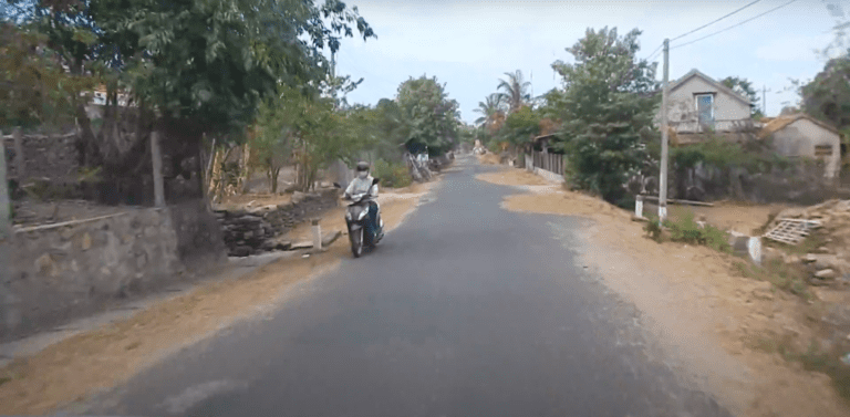 Read more about the article Driving Through The Road Filled With Straw – Phu Yen