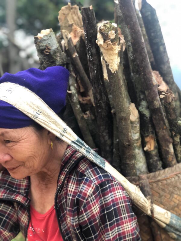 Thai women in Pu Luong